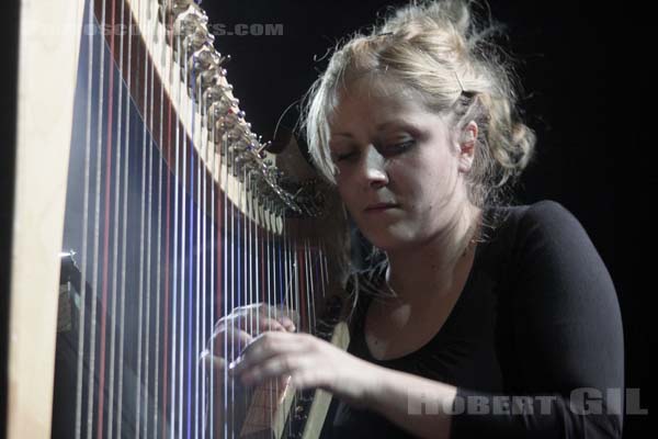 STRINGS OF CONSCIOUSNESS - 2009-01-25 - PARIS - La Maroquinerie - 